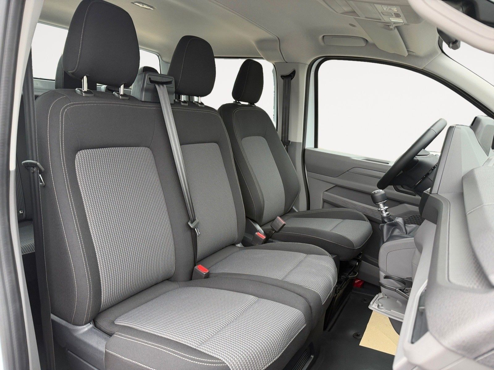 Fahrzeugabbildung Volkswagen Transporter Pritsche DoKa *Lang*AHK*Klima