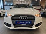 Audi A1 Sportback basis *2. Hand*Klima*Navi*PDC*SHZ* - Audi A1 mit Diesel-Antrieb: Limousine