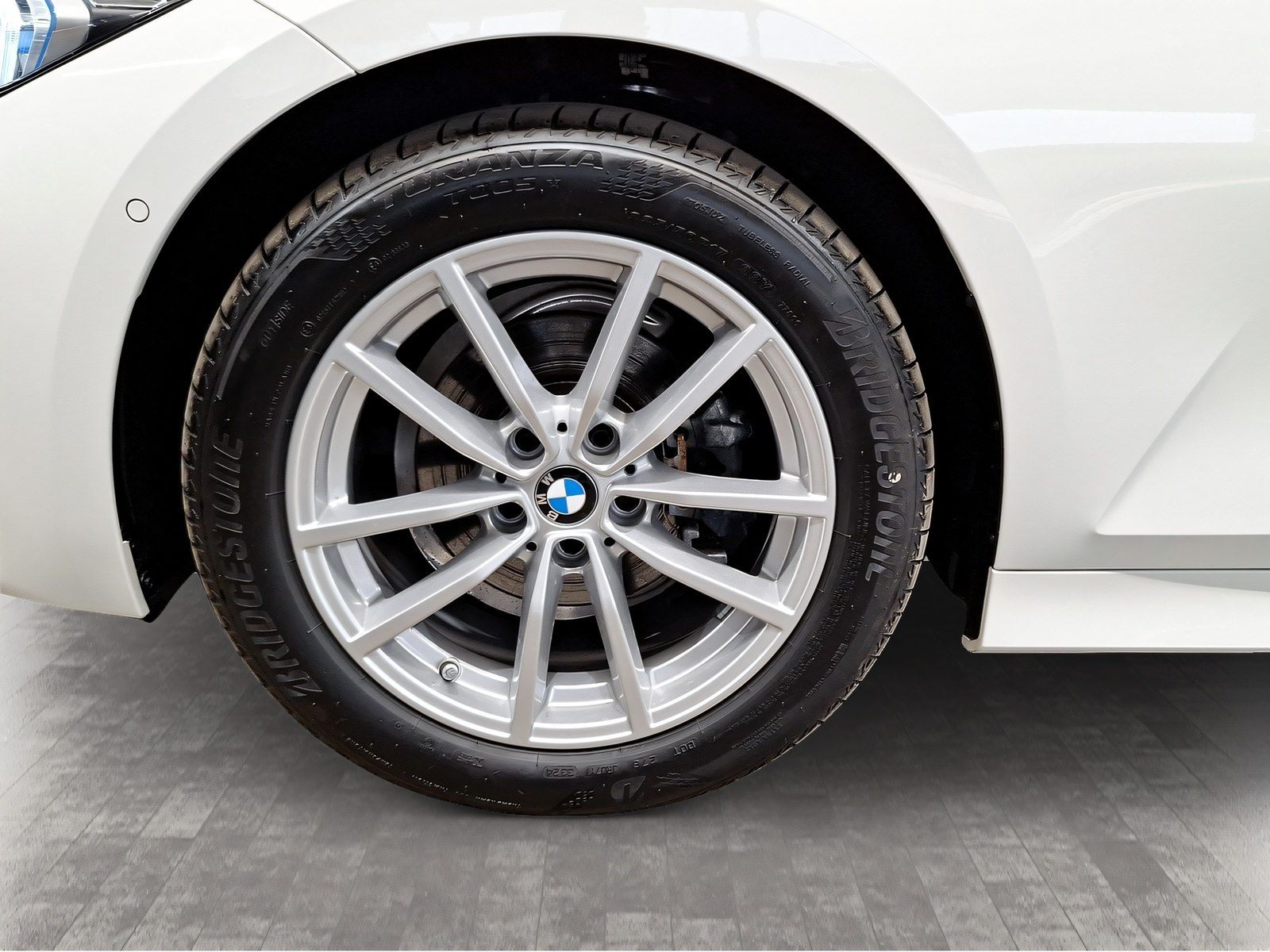 BMW 318 - Bild 9