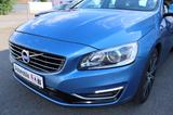 Volvo V60 Kombi Summum AWD *AUTOMATIK*NAVI*AHK* - Volvo V60 Summum mit Hybrid-Antrieb (Diesel/Elektro)