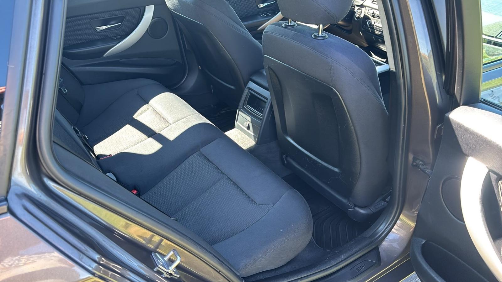 BMW 318d Touring  1. Hand Tüv neu
