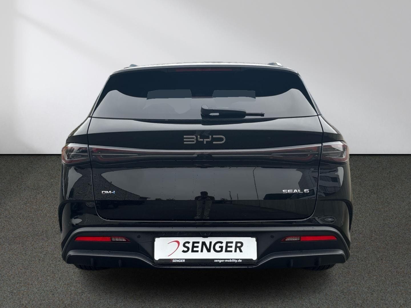 BYD SEAL