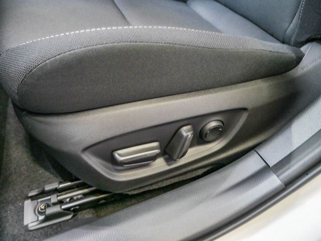 Prius 2.0 Plug-in Hybrid Executive Neues Modell