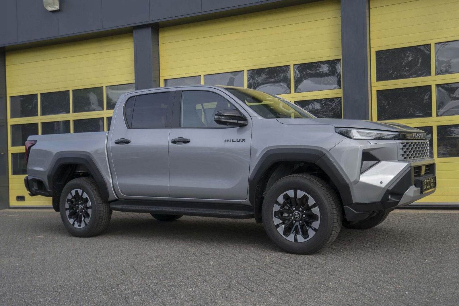 Toyota Hilux Toyota Hilux 2.8 D-4D MHEV Double Cab Styl imagem 3