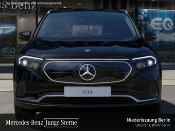 صورة 8 لـ 2023 Mercedes-BENZ EQA