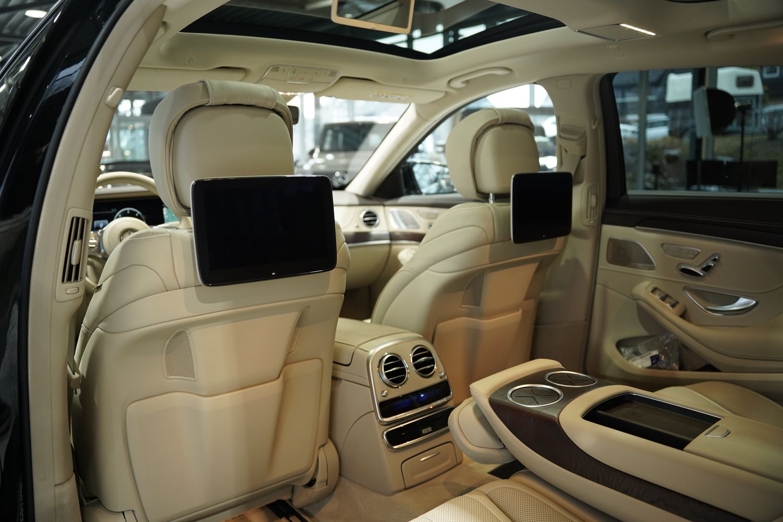 Mercedes Benz S 400