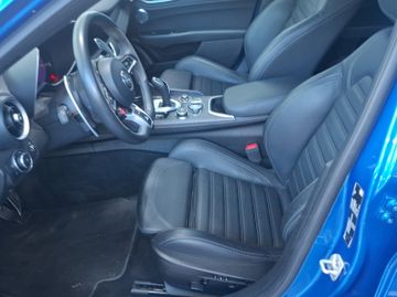 Alfa Romeo Giulia 2.9 V6 Bi-Turbo Quadrifoglio Kam.+KeyLess