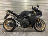 Yamaha YZF-R1 guter Zustand, Akrapovic - YAMAHA SCHWARZ R1