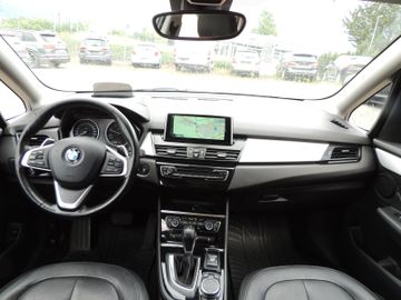 BMW 220 - 10