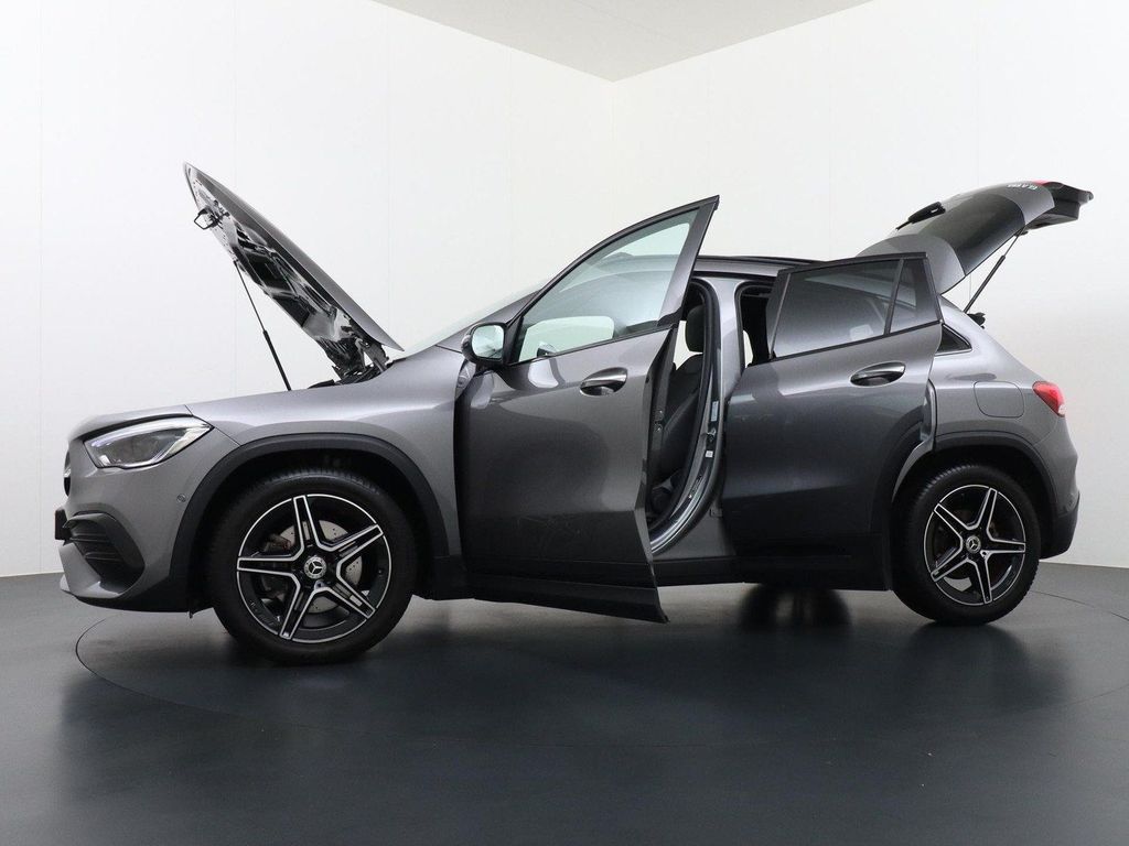 Mercedes-Benz GLA 180 Business Solution AMG | Panorama - Schie