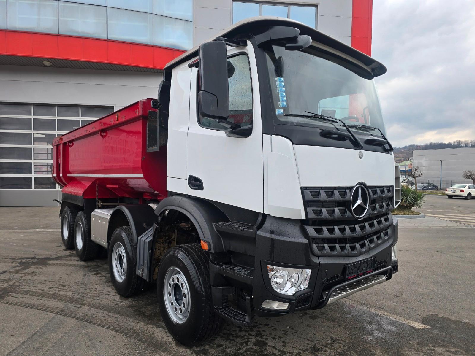 Mercedes-Benz Arocs 4451 Mulda Kipper 2xStuck
