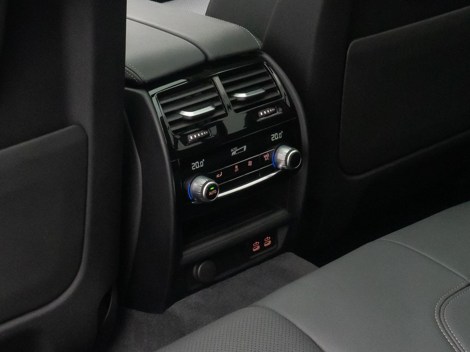 Fahrzeugabbildung BMW 520d xD Alarm 4xKlima Leder DAB Panorama 18Zoll