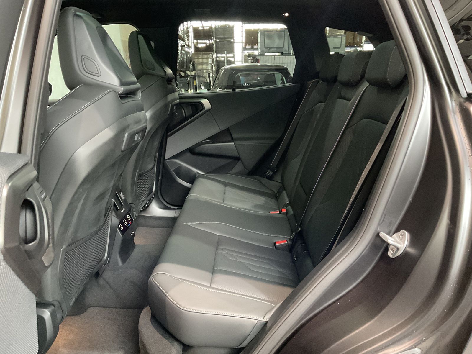 Fahrzeugabbildung BMW X3 M50 Sitzbelüftung, H&K Hifi, 21" LMR HK HiFi