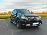 Mercedes-Benz ML 500 4MATIC - Peridotbraunmetallic AMG-Styling - Mercedes-Benz ML 500: 4matic