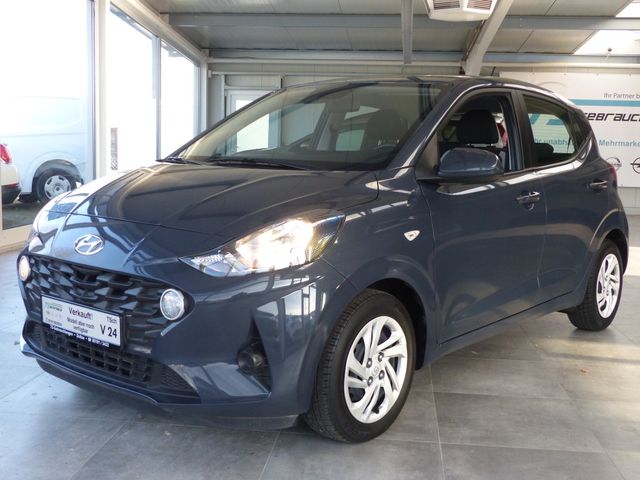 Hyundai i10 Klima+Shzg+Lhzg+Tempomat+Spurh.+Blth+Allwet.