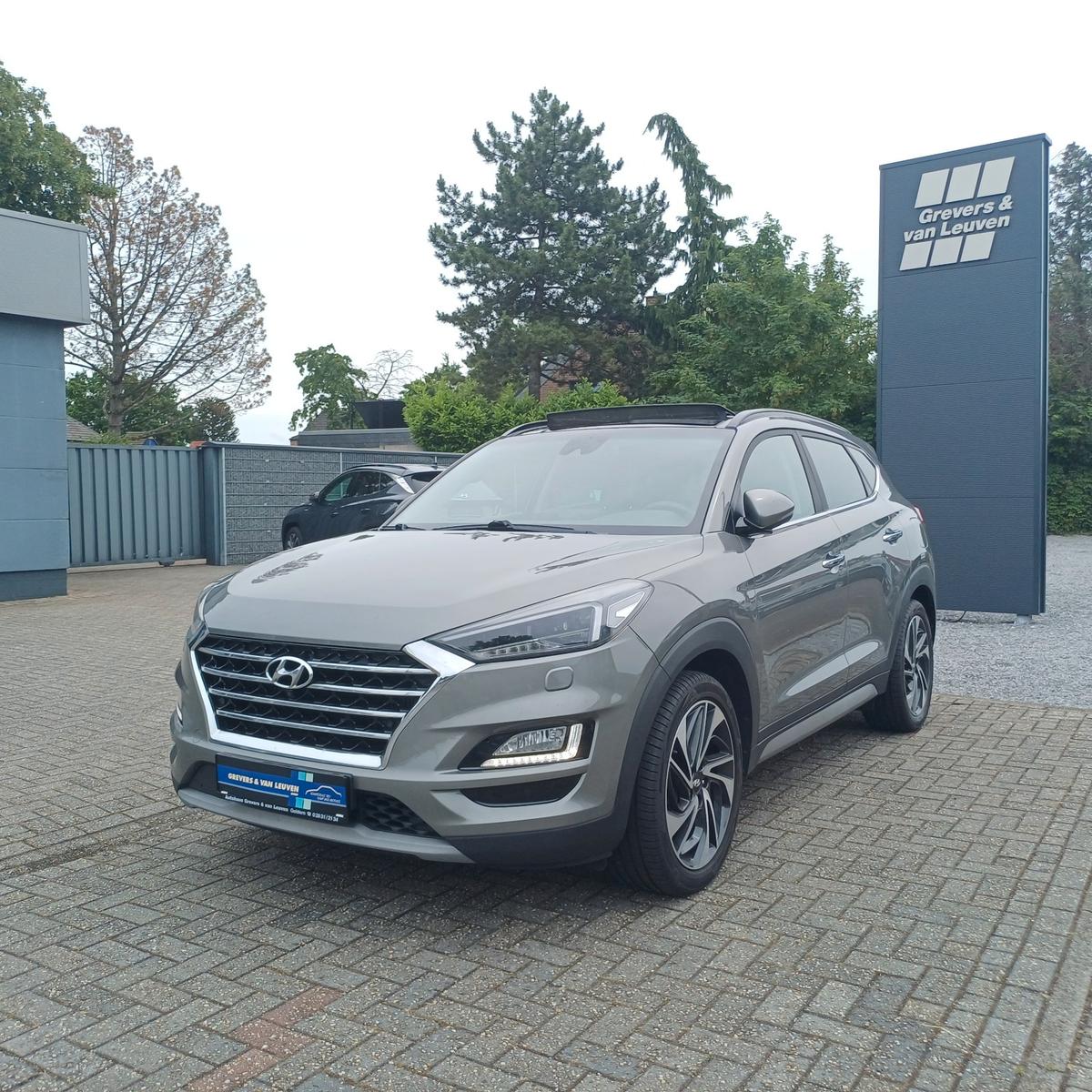 Hyundai Tucson 1.6 T-GDi DCT PREMIUM+ LEDER LED PANO 19"