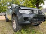 Mitsubishi L200 Invite Doppelkabine 4WD - gebrauchte Mitsubishi L200 aus dem Jahr 2011