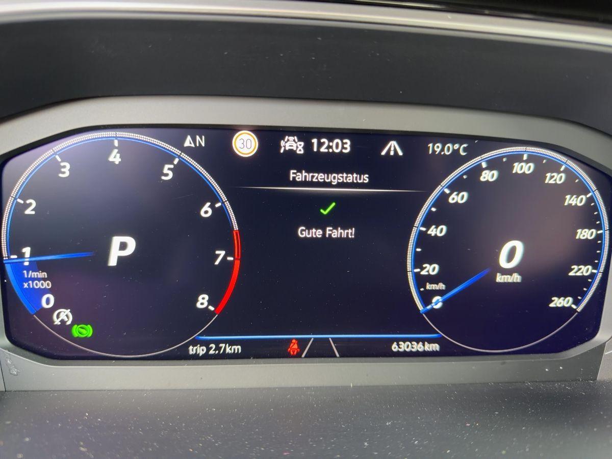 Volkswagen T-Roc 1.5 TSI R-Line OPF*DSG*RFK*APP*NAV*ACC*AHK, миниатюра 15