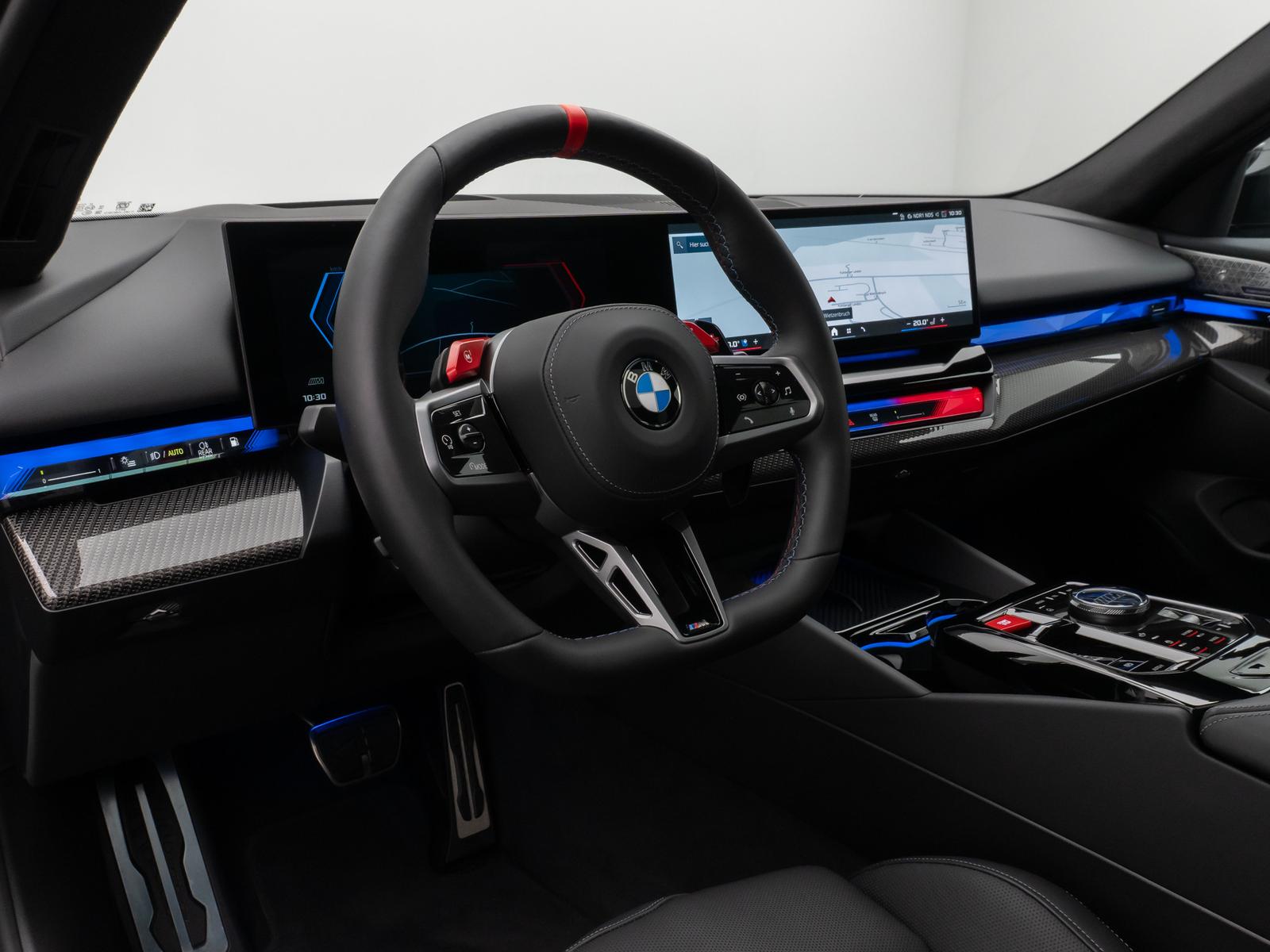 BMW M5 xD Panorama 360°B&W HUD M-Driversp. Komfort 