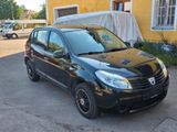 Dacia Sandero Basis - Dacia Sandero aus 2010