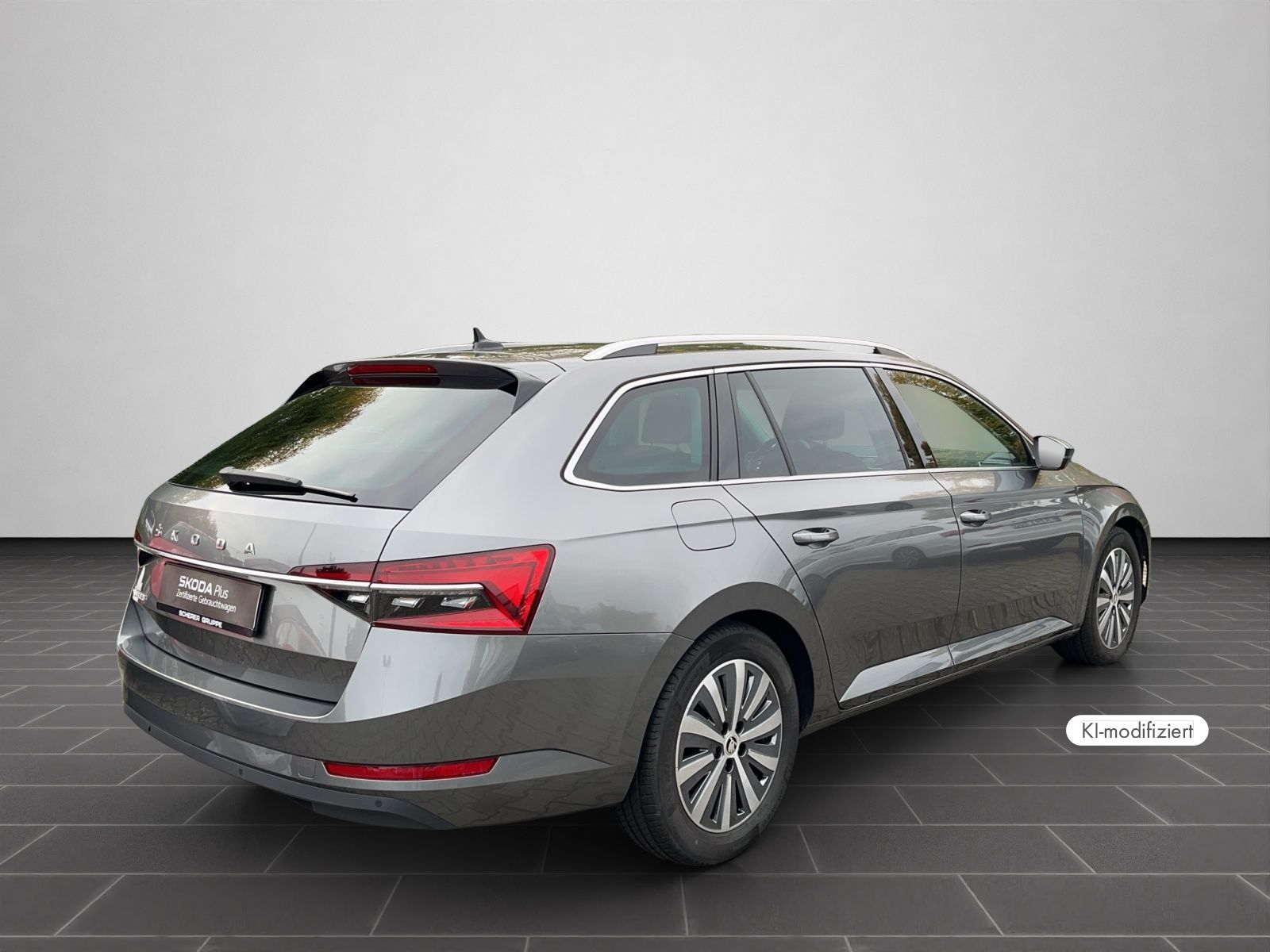 Skoda Superb - Bild 3
