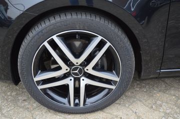 Mercedes-Benz V 220 d BlueTec 7G-Tronic EDITION lang AHKNavi