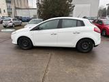 Fiat Bravo 1.4 16V T-JET Street SZHZG LEDER PDC - Fiat Bravo aus 2014