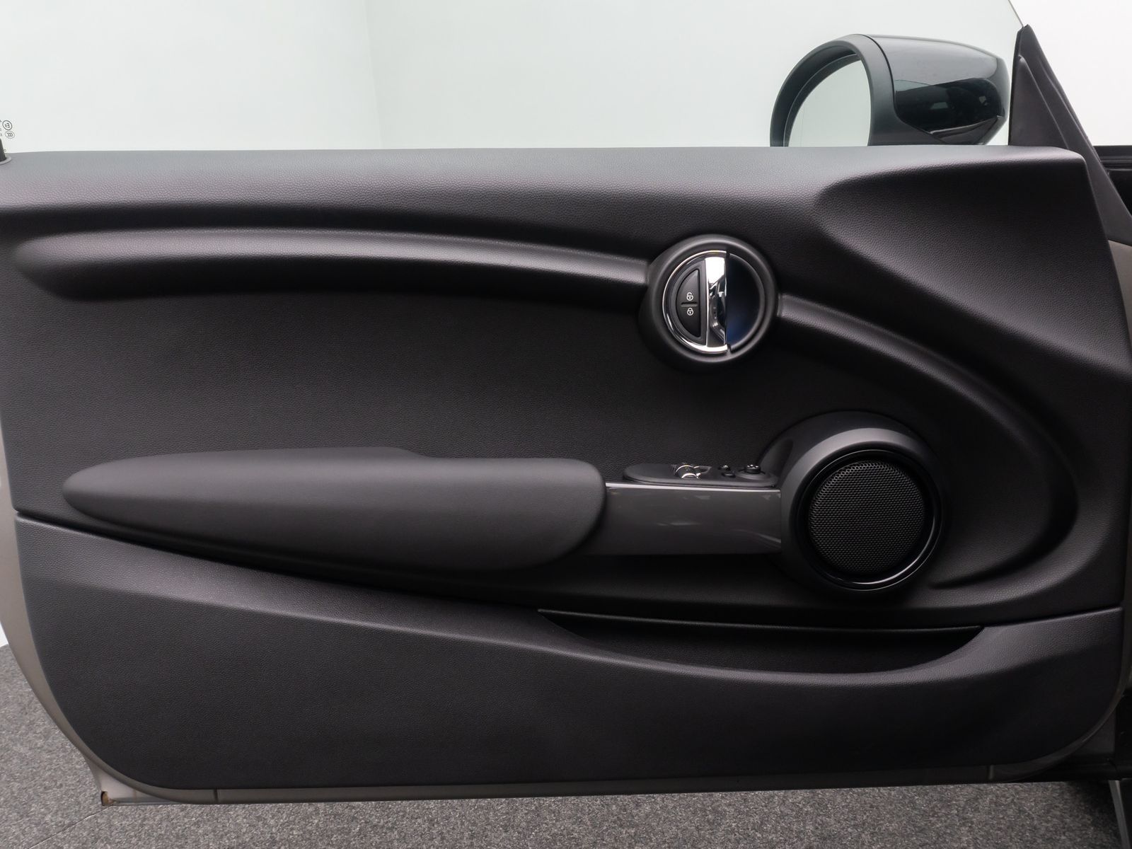 Fahrzeugabbildung MINI COOPER ACC AppleCar DriveAs DAB Teilleder Sport