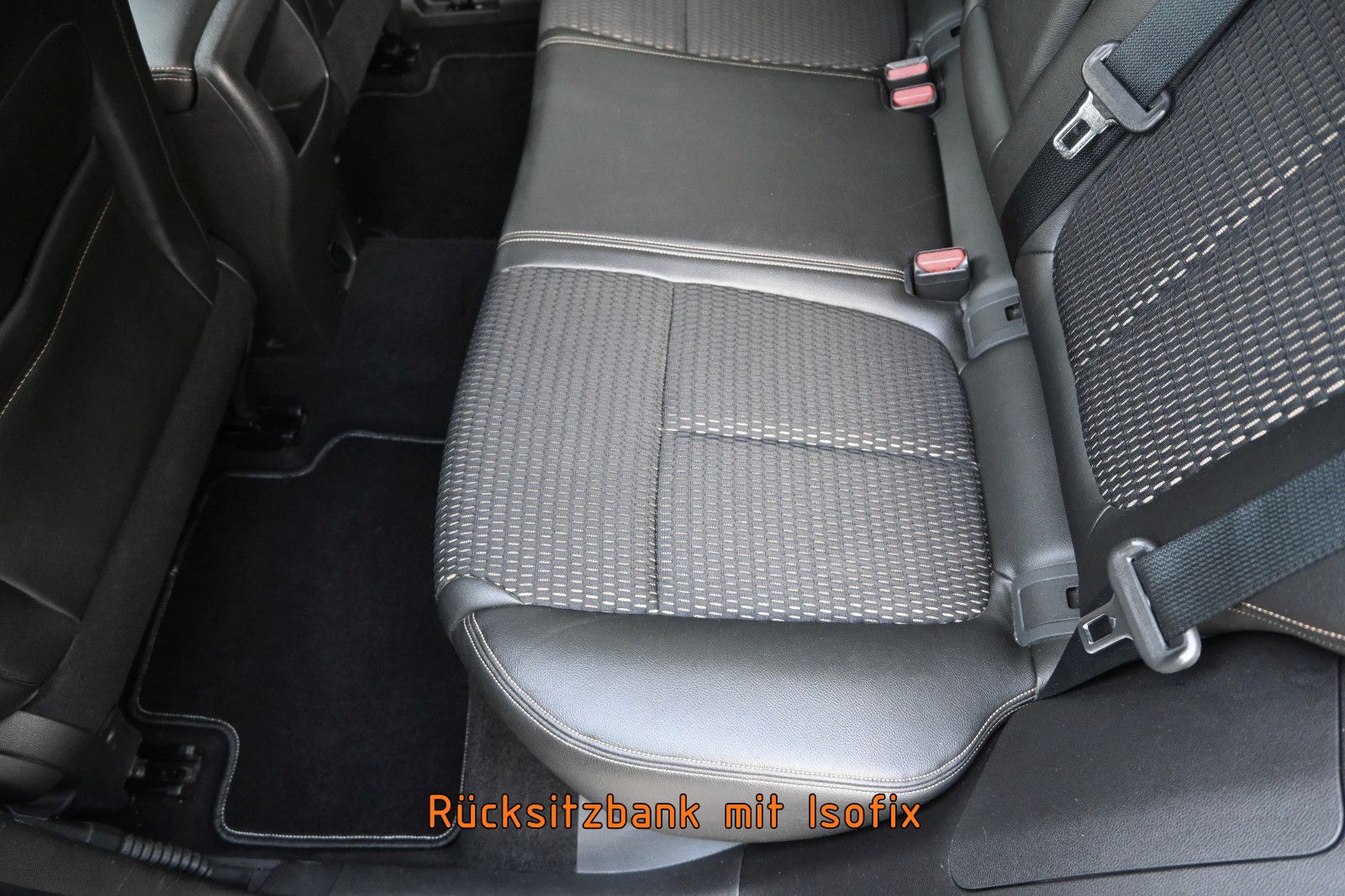 Fahrzeugabbildung Renault Kadjar ENERGY 1,2 TCe 130 XMOD °AHK°NAVI°KEYLESS