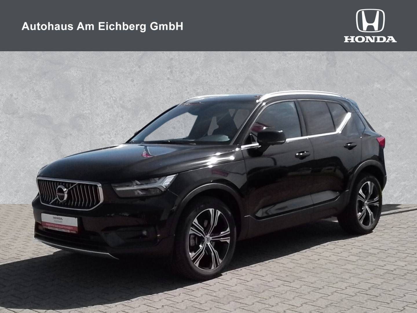 Fahrzeugabbildung Volvo XC 40 Inscription B4 AWD