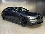 BMW 530 xD Sport Aut M Paket+PANO+MEMO+PROF+KAM+HEAD - BMW 5er Reihe: M Paket