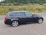 BMW 320d xDrive Touring Edition Exclusive Editio... - BMW 320 aus 2011: Kombi, 320d