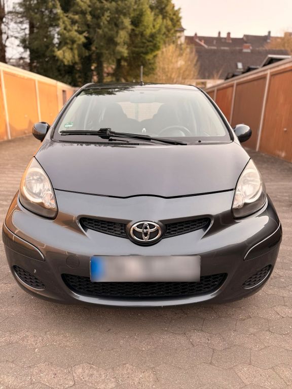 Toyota Aygo (X)