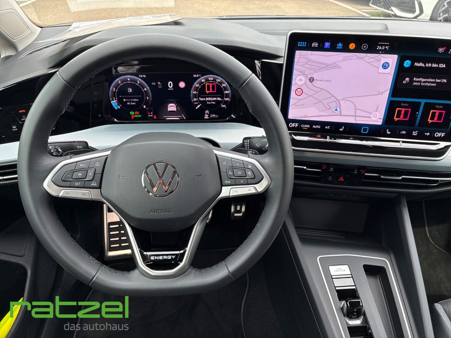 Fahrzeugabbildung Volkswagen Golf Energy Life 1,5 l eTSI DSG AHK Navi Kamera
