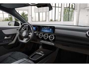 Mercedes CLA 180 - 11