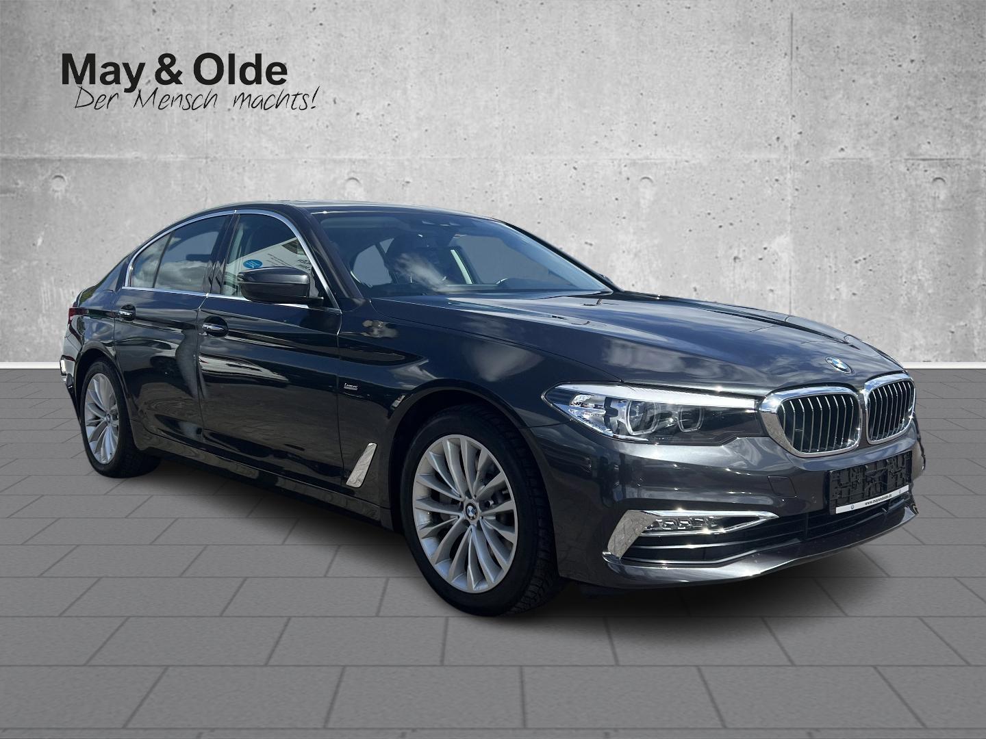 BMW 530 I A AHK-klappbar AHK Navi Leder LED ACC El. 