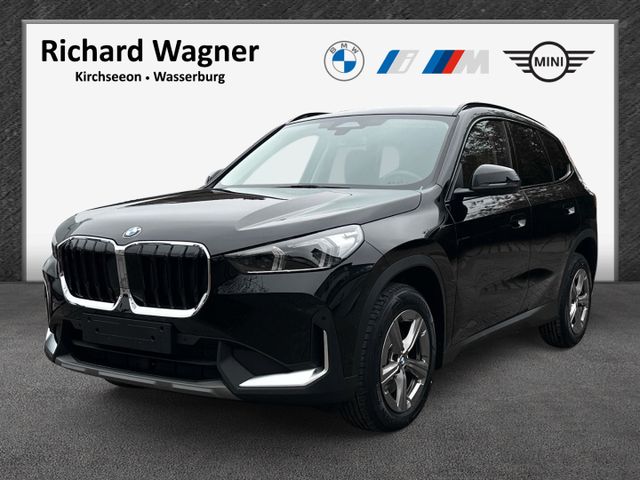 BMW X1 sDrive 20i AHK Driving Assistant LED Fernlich