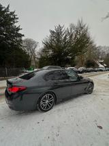 BMW 530d A  M-Sportpaket Scheckheft BMW - BMW 530 in Lübeck