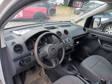 Volkswagen Caddy - 9