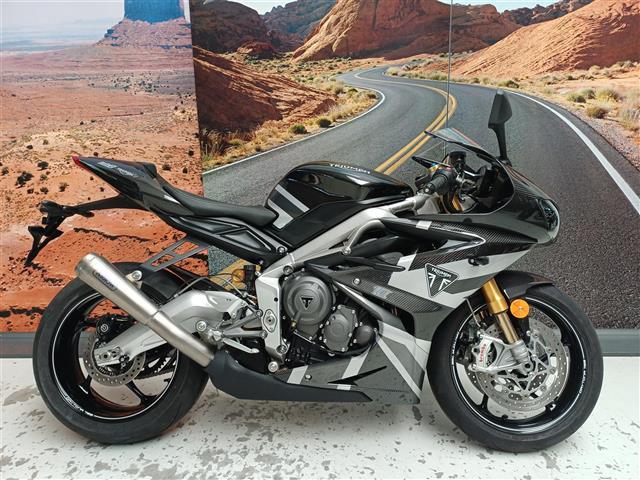 Triumph Daytona Moto 2 TM 765