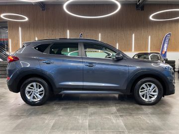 Hyundai Tucson Premium 4WD *AHK*KAMERA*NAVI*PANO*LEDER*