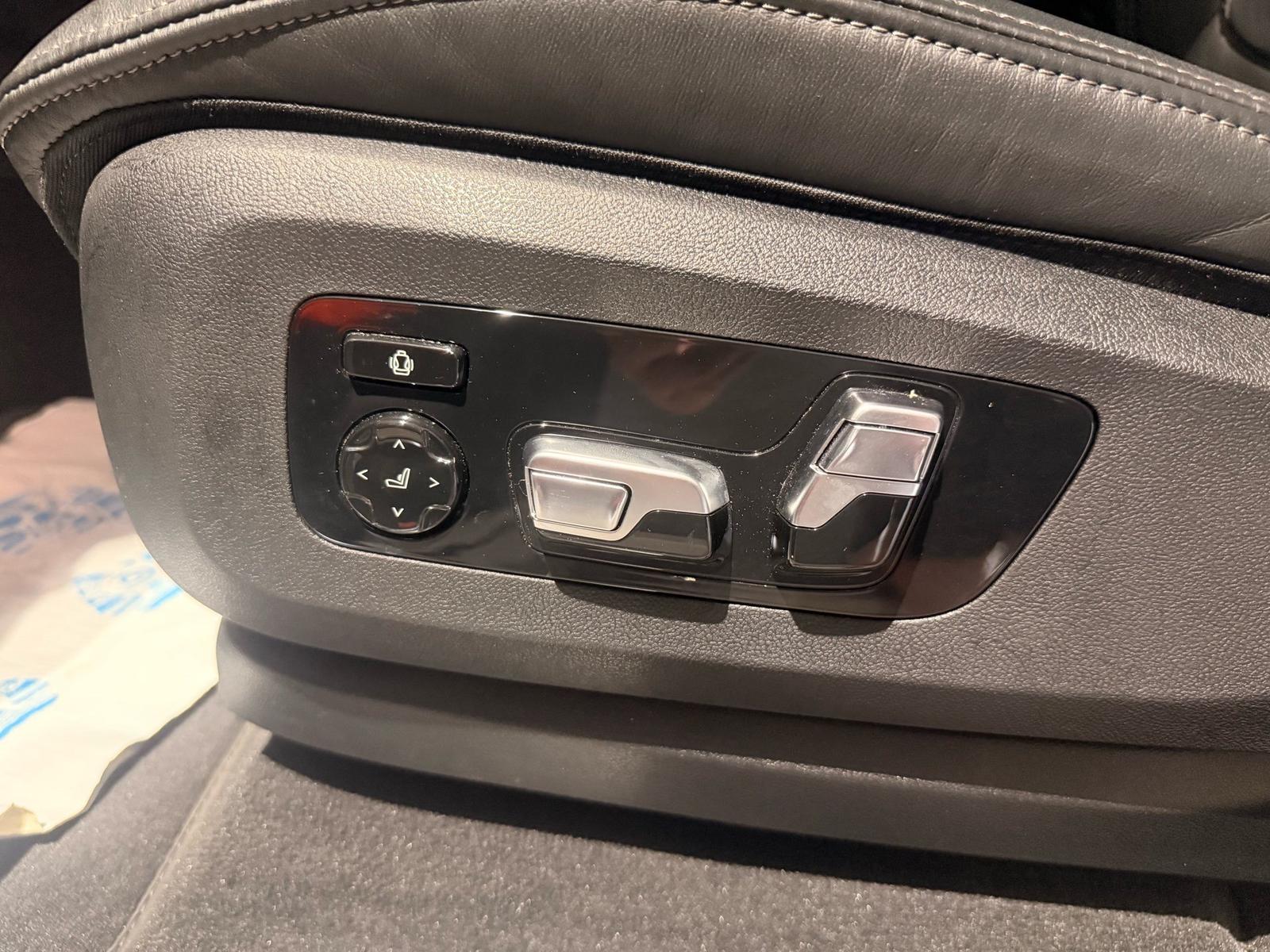 BMW X7 xDrive40d M Sport Pro "23" LUFT H&K – 17