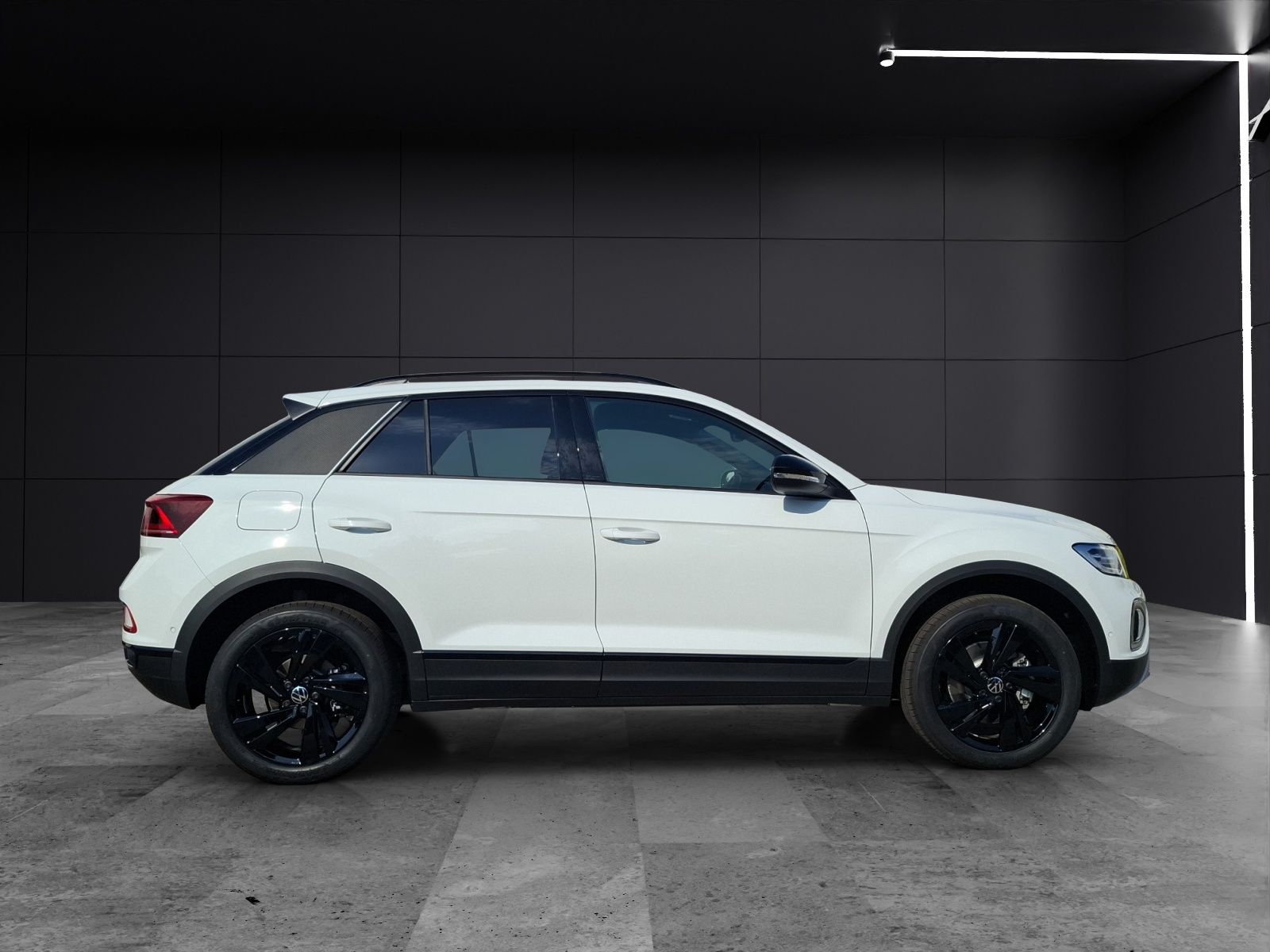 Fahrzeugabbildung Volkswagen T-Roc Style TDI DSG IQ.Light 4M AHK RFK ACC App