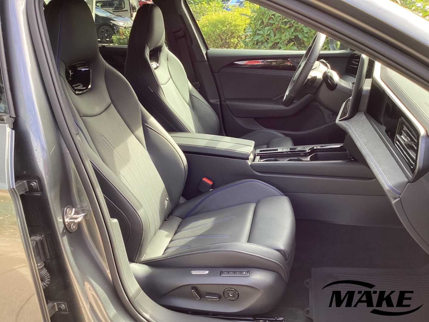 Passat R-Line 2.0TDI 4M DSG SIGNATURE STDHZG VOL