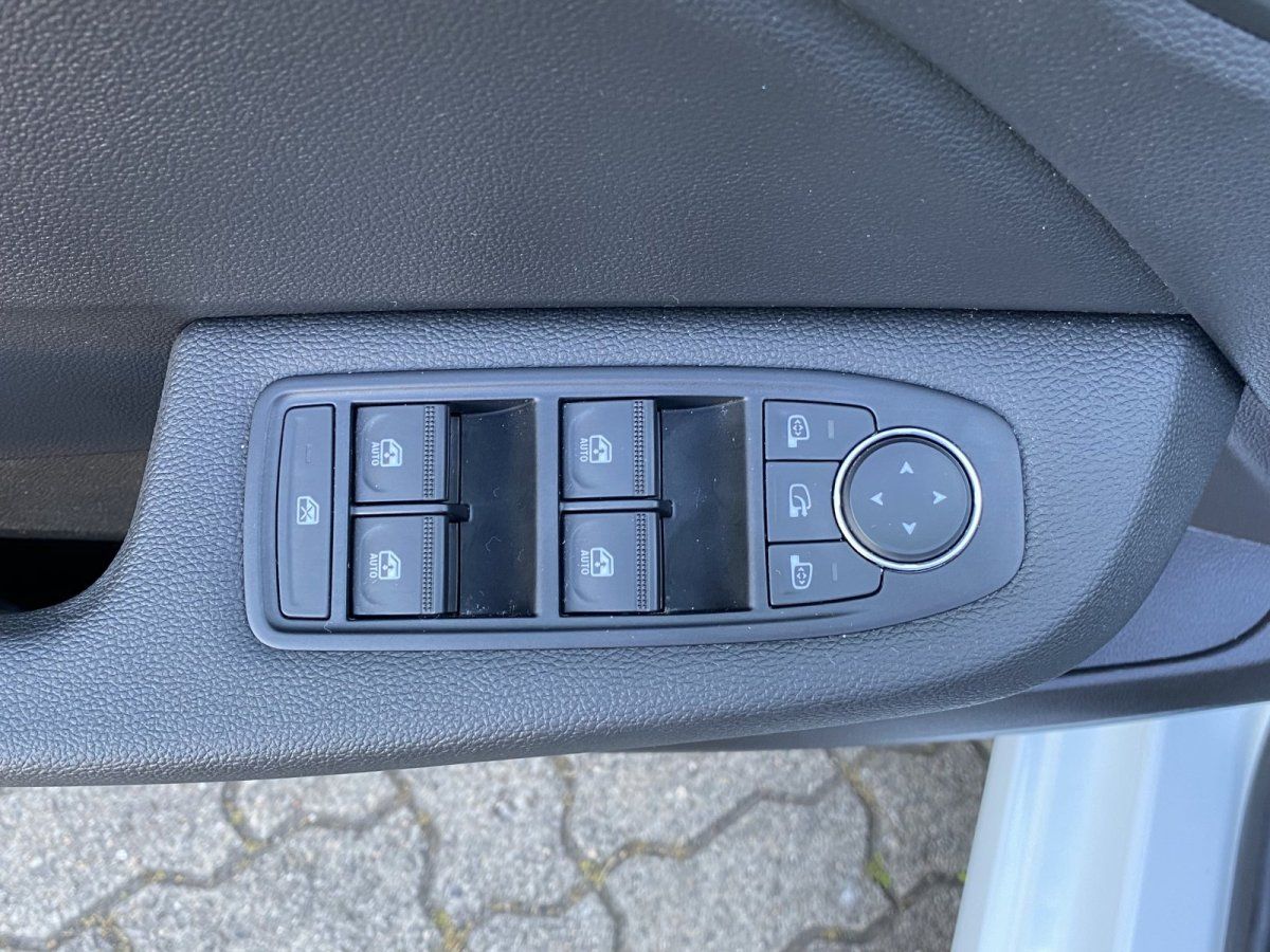 Fahrzeugabbildung Renault Clio V   Evolution Navi LED Ganzjahresreifen