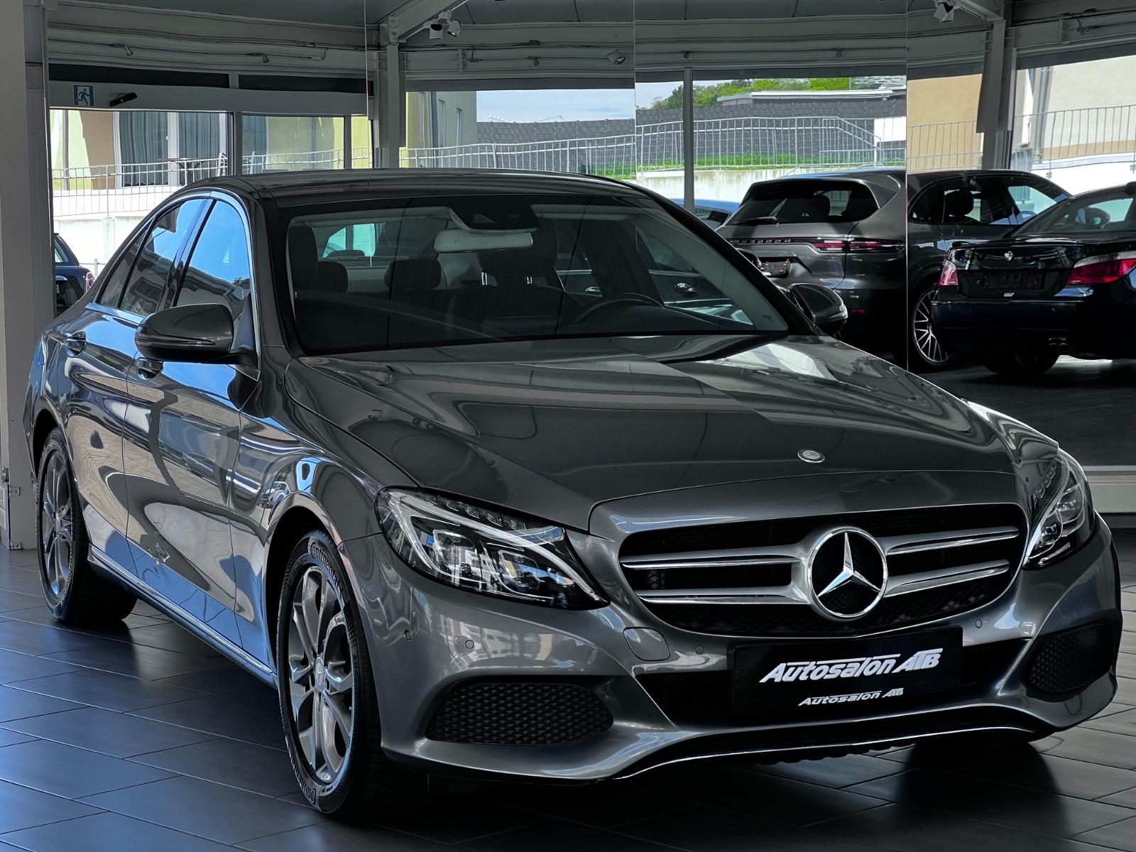 Mercedes-Benz C 250 CGI Lim. LED NAVI LEDER TEMPOMAT KAMERA
