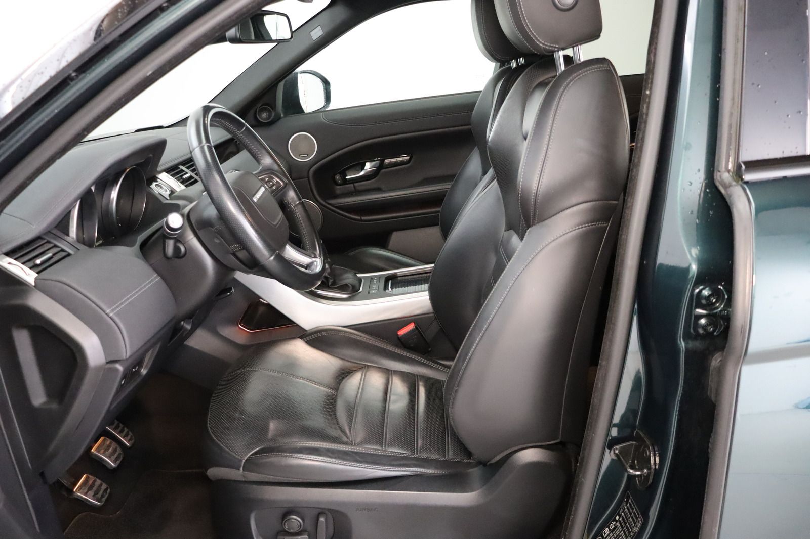 Fahrzeugabbildung Land Rover Range Rover Evoque 2.0 i4D HSE Dynamic