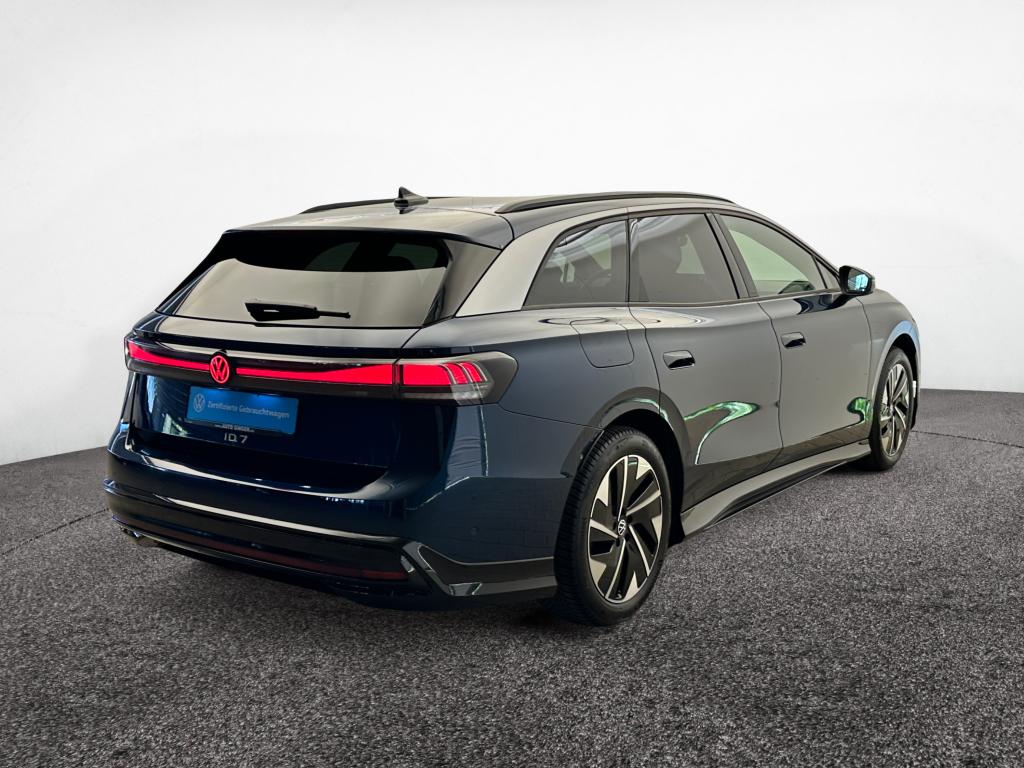 Volkswagen ID.7 Tourer Pro *AHK*WÄRME*IQ-L*ACC*HUD*NAV*AREA