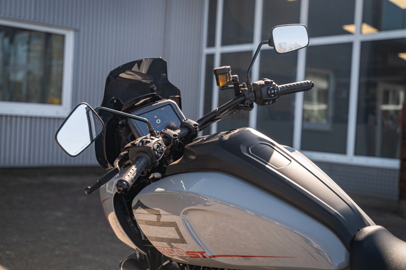 Fahrzeugabbildung Harley-Davidson PAN AMERICA ST RA1250ST MY25