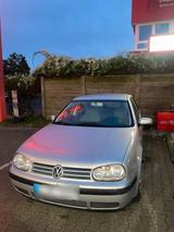 Volkswagen Golf IV BJ 2000 Benzin 1.4 - Volkswagen Golf aus 2000: Iv
